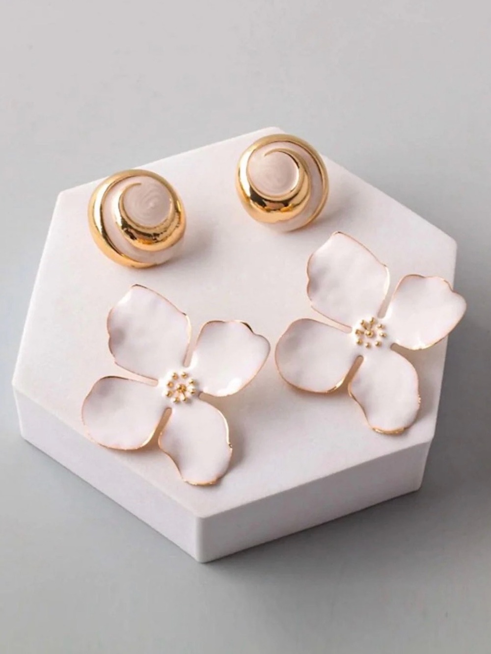 Ivory Blossom Earring Set